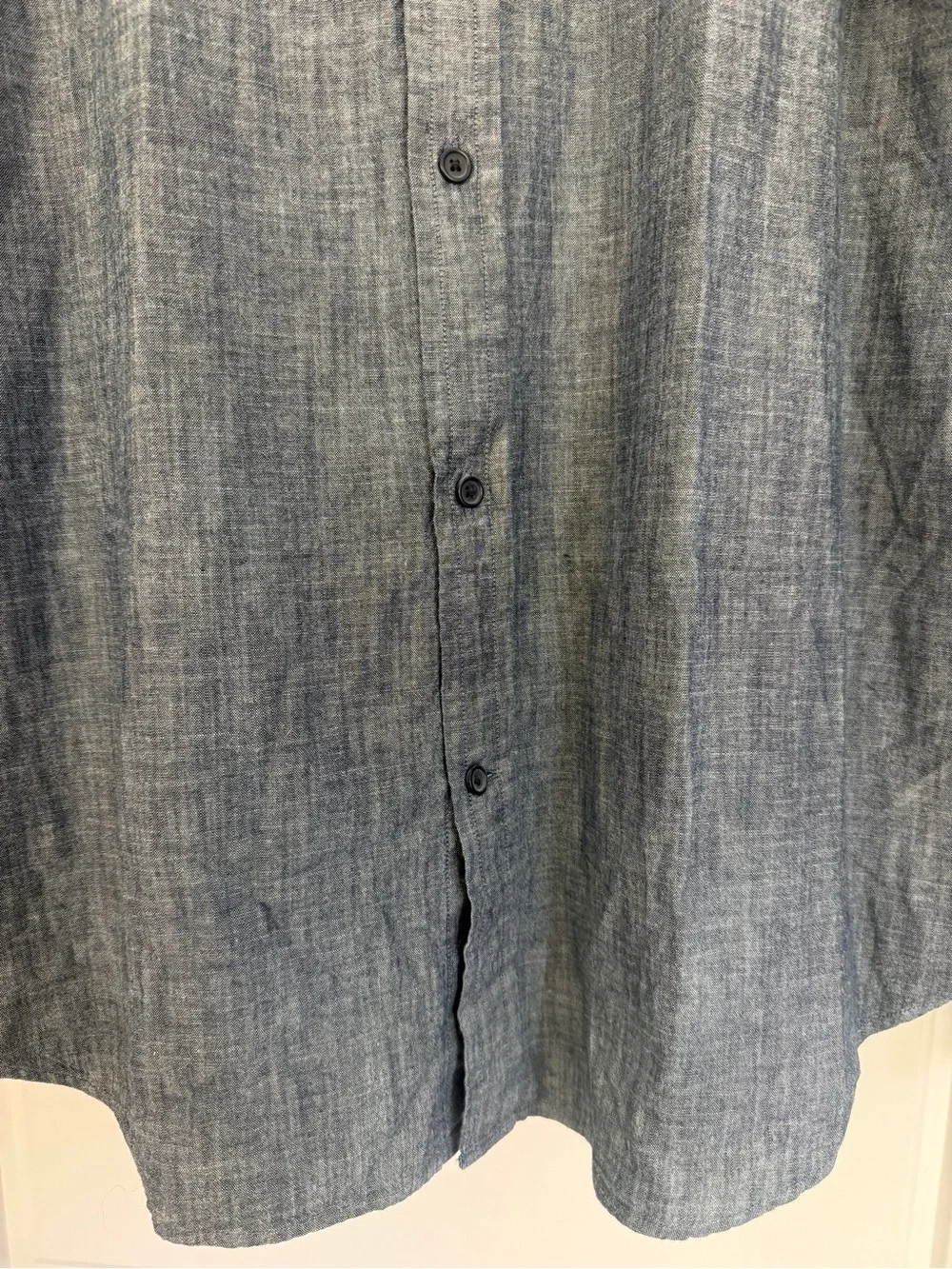 Banana Republic Heathered Light Blue Button-Up Shirt